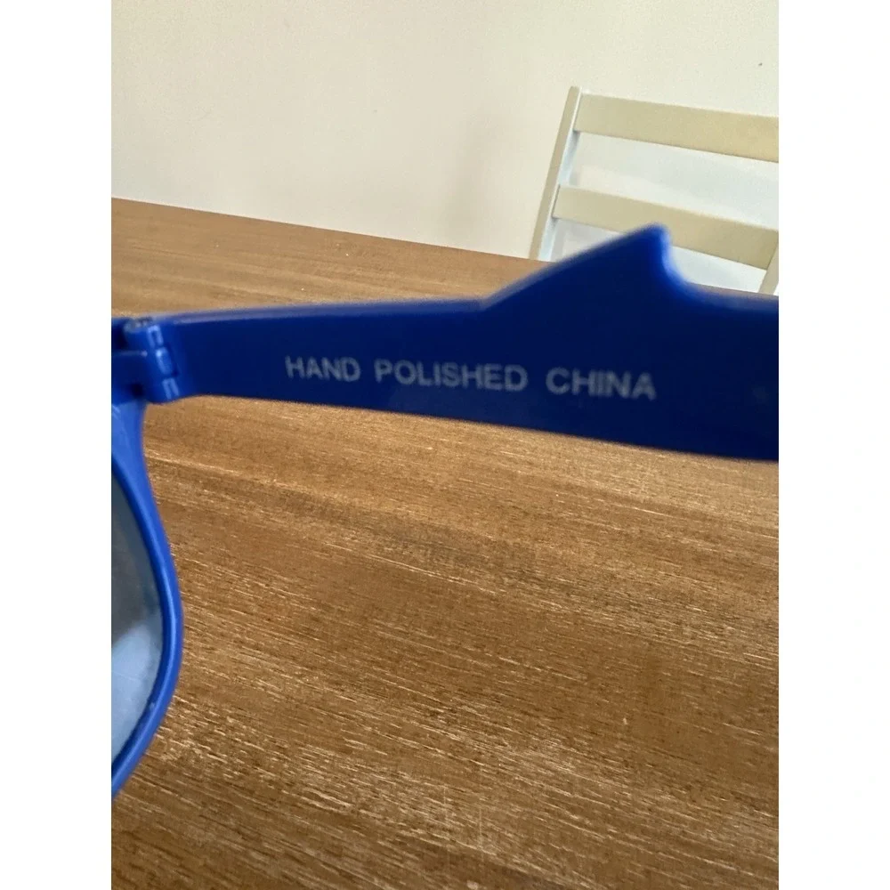 Cat & Jack Youth Shark Themed Sunglasses UV Protection Blue‎ White Unisex Kids